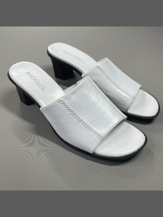 AEROSOLES Shoes - NEW Aerosoles Shoes Womens 9.5 white black leather local time heels cocktail